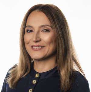 Decalajul dintre educaţie şi cerinţele de pe piaţa muncii devine o problemă economică importantă. Ce e de făcut?